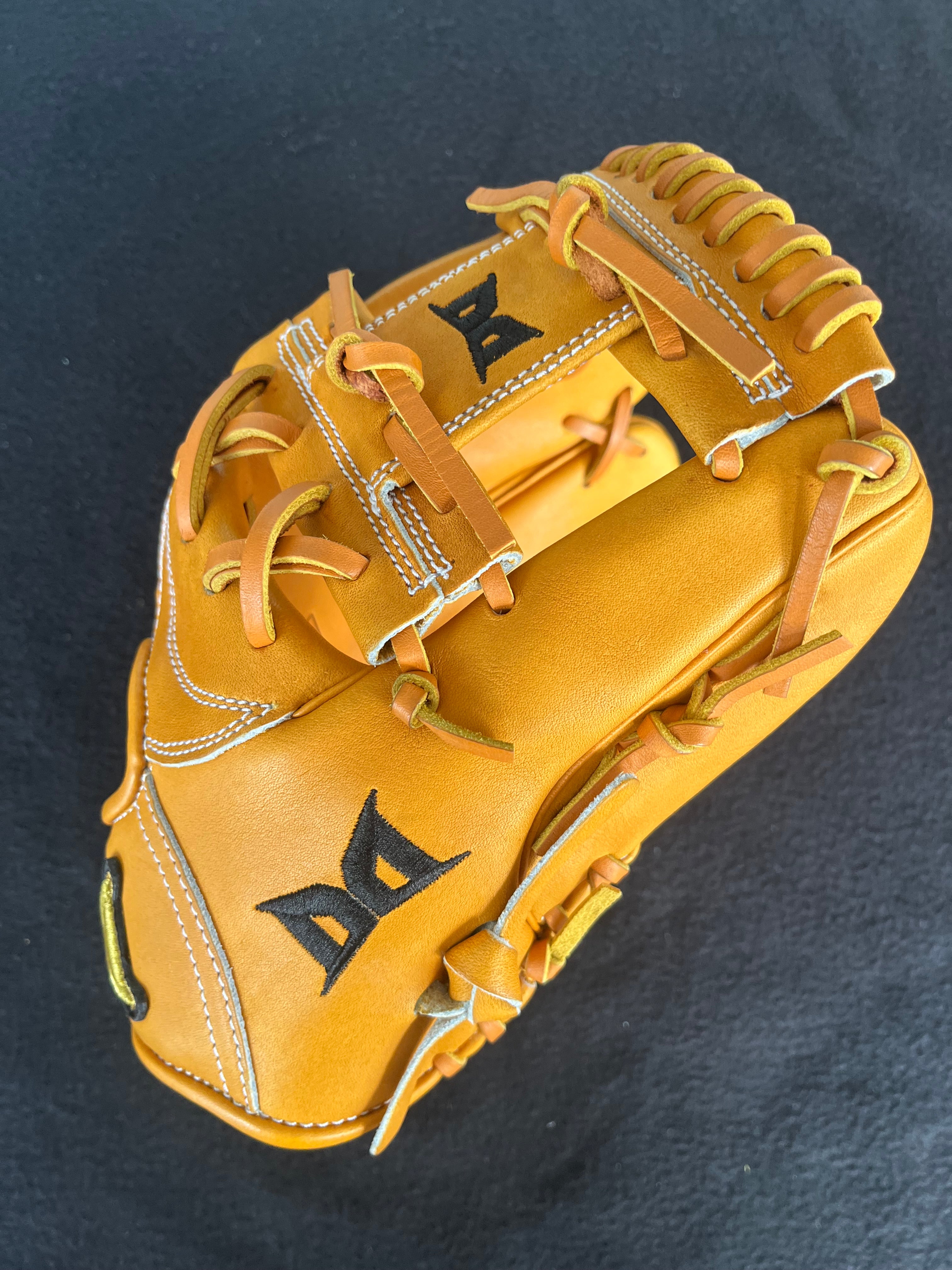 11.5" Pro Suit RHT I-Web Tan