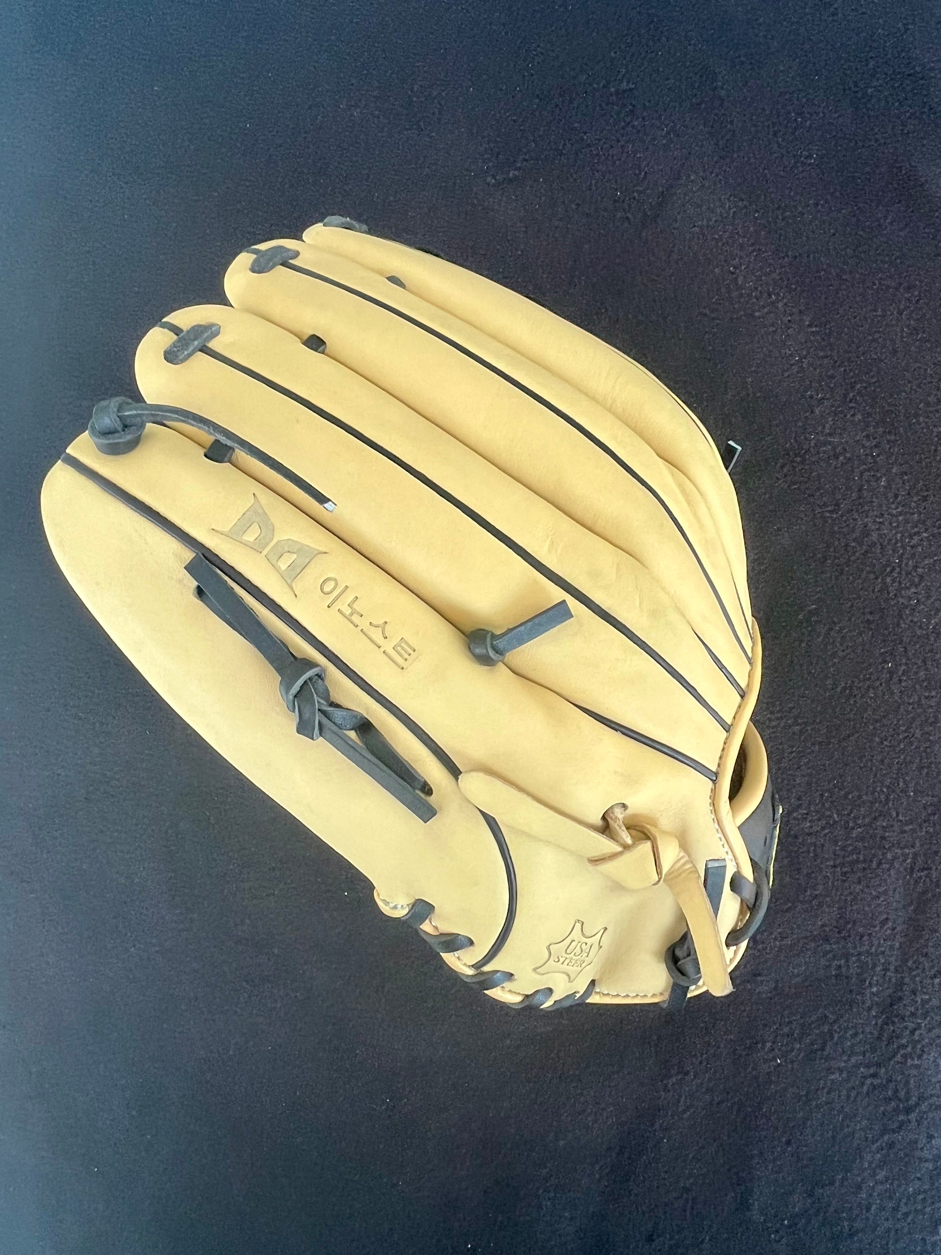 12.75" Innost RHT/LHT H-Web Camel & Black