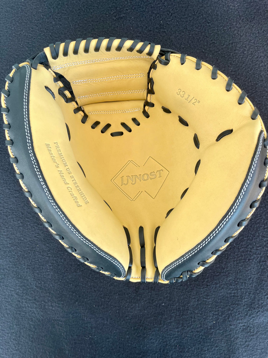33.5" Innost Catchers Mitt RHT Camel & Black