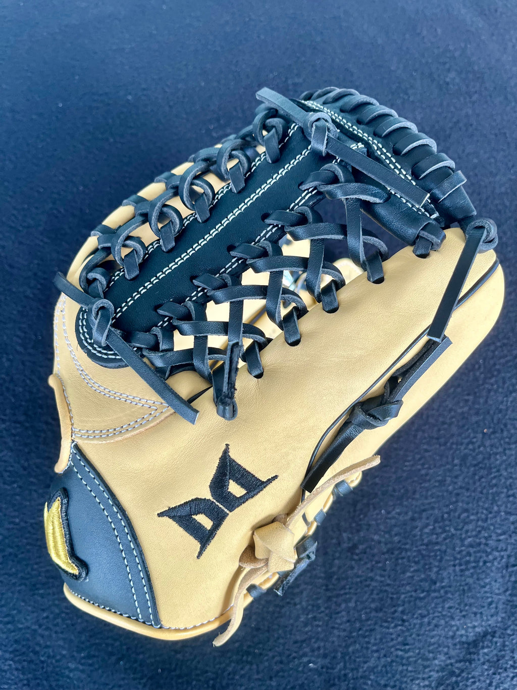 11.75" Innost RHT T-Net Camel & Black