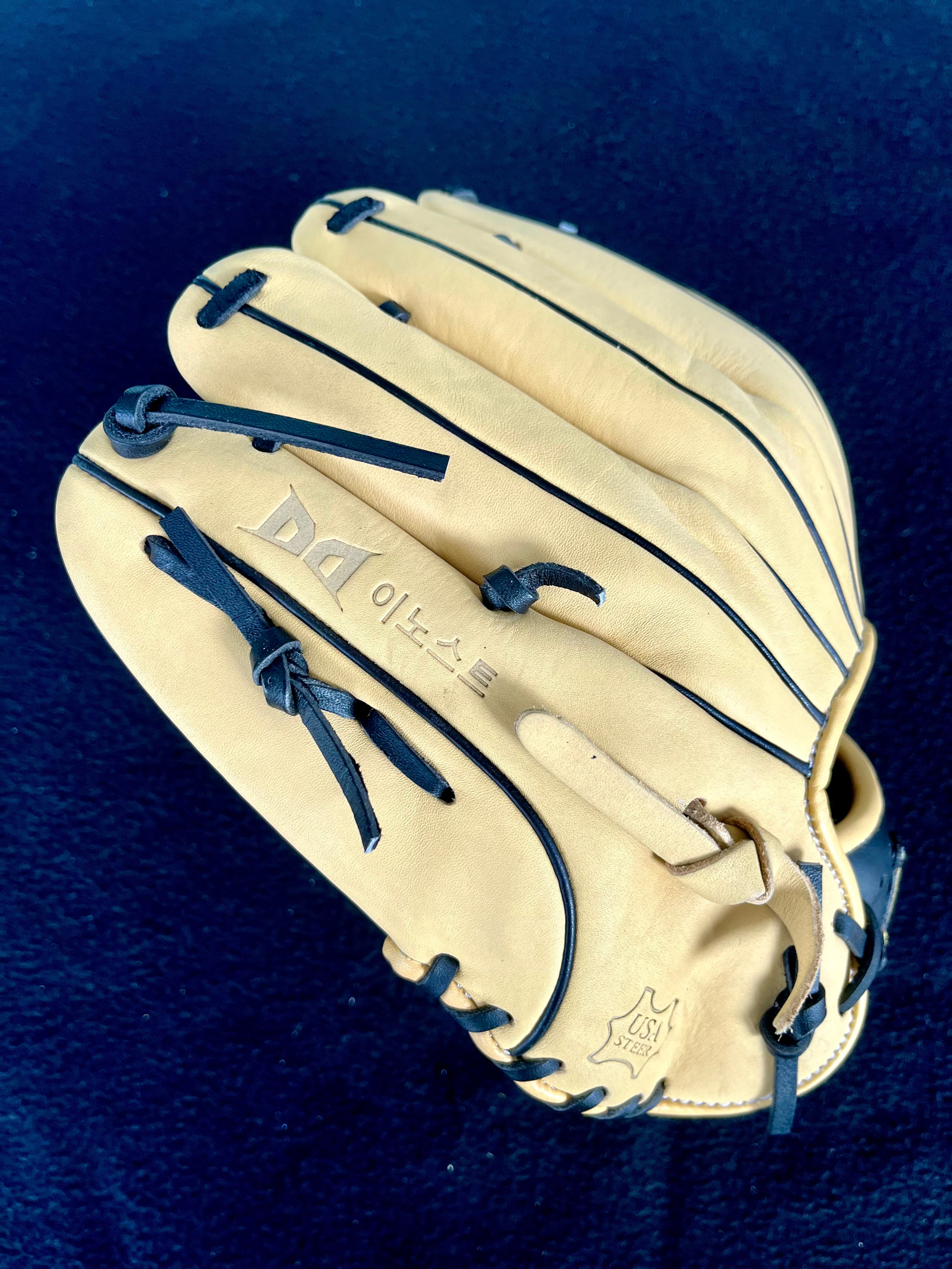 11.5" Innost RHT I-Web Camel & Black