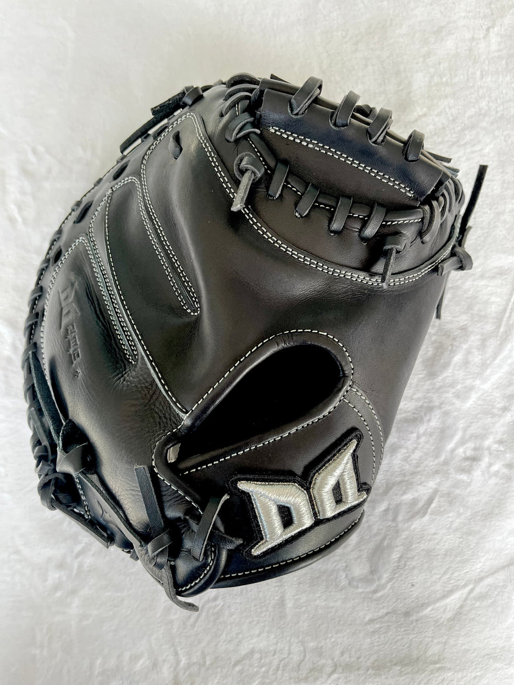 33.5" Rapid Plus Catchers Mitt RHT Black