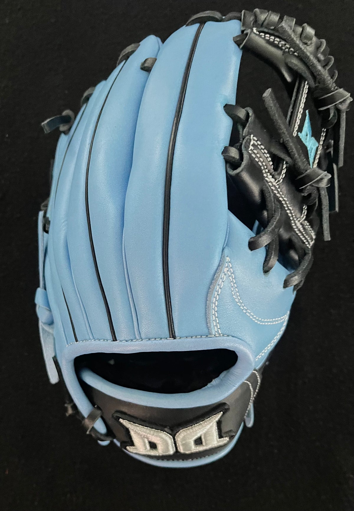 11.25" Alpha Youth Fit RHT I-Web Light Blue and Black