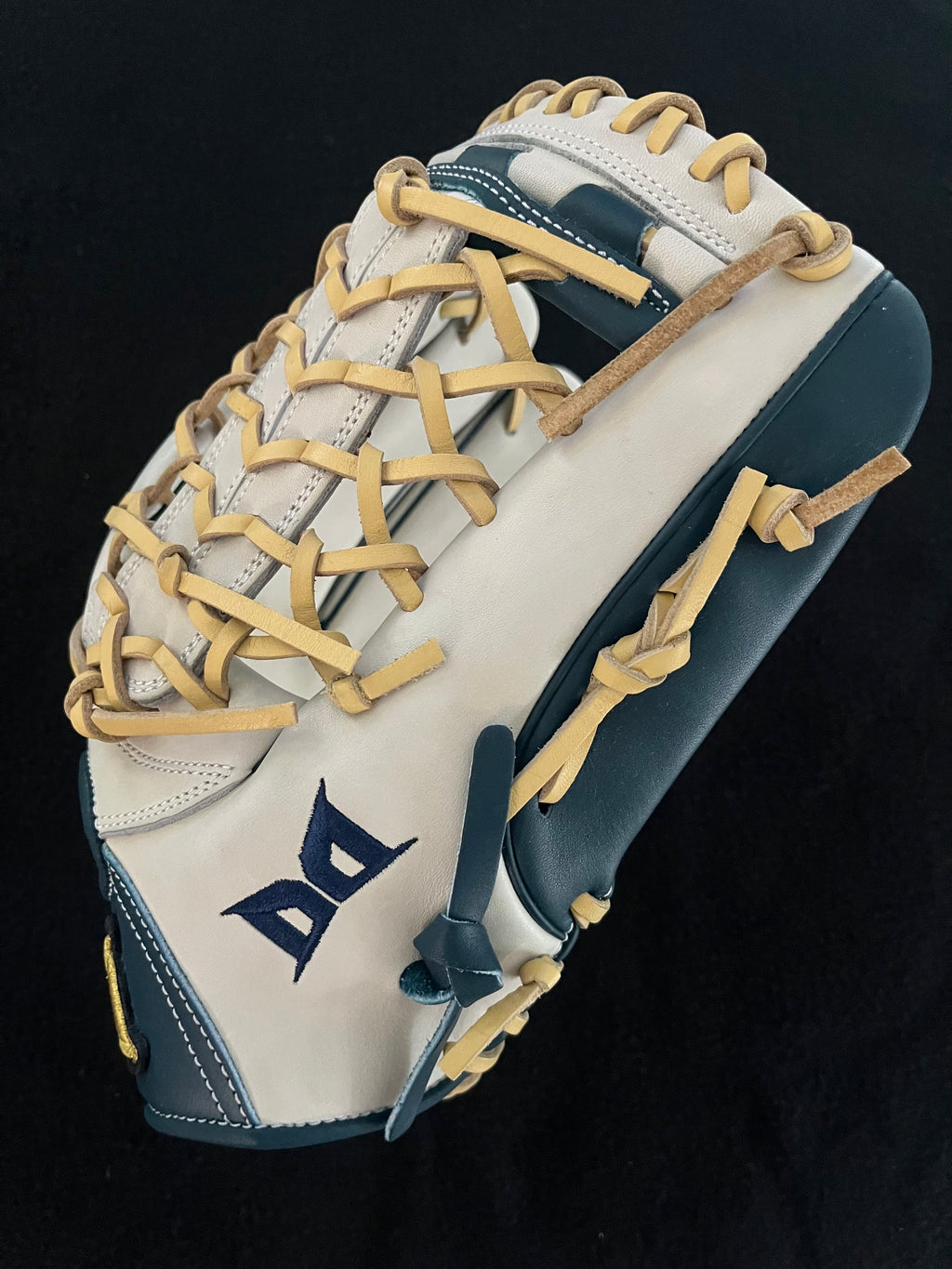 12.75" Innost RHT B-15 Web Beige & Navy