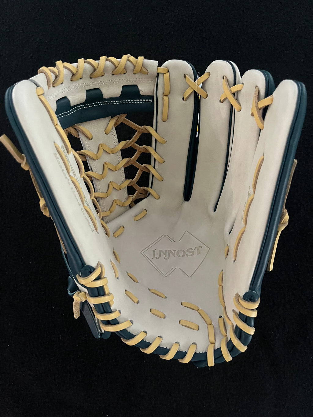 12.75" Innost RHT B-15 Web Beige & Navy